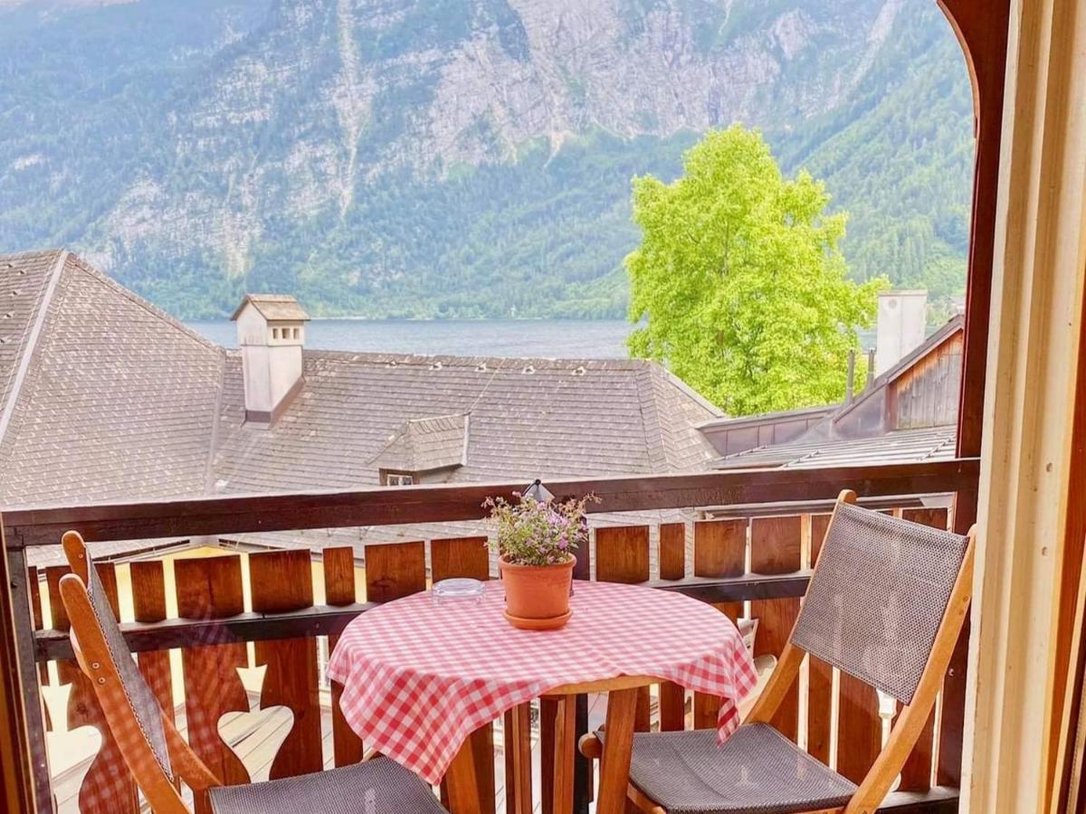 Pension Leopoldine Acomodação com café da manhã Hallstatt Exterior foto