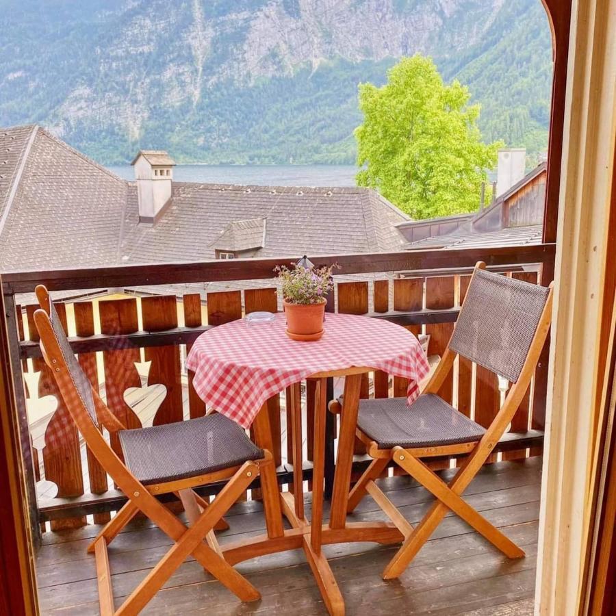 Pension Leopoldine Acomodação com café da manhã Hallstatt Exterior foto