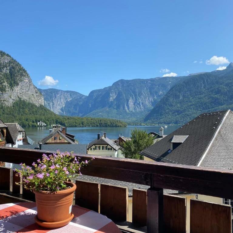 Pension Leopoldine Acomodação com café da manhã Hallstatt Exterior foto