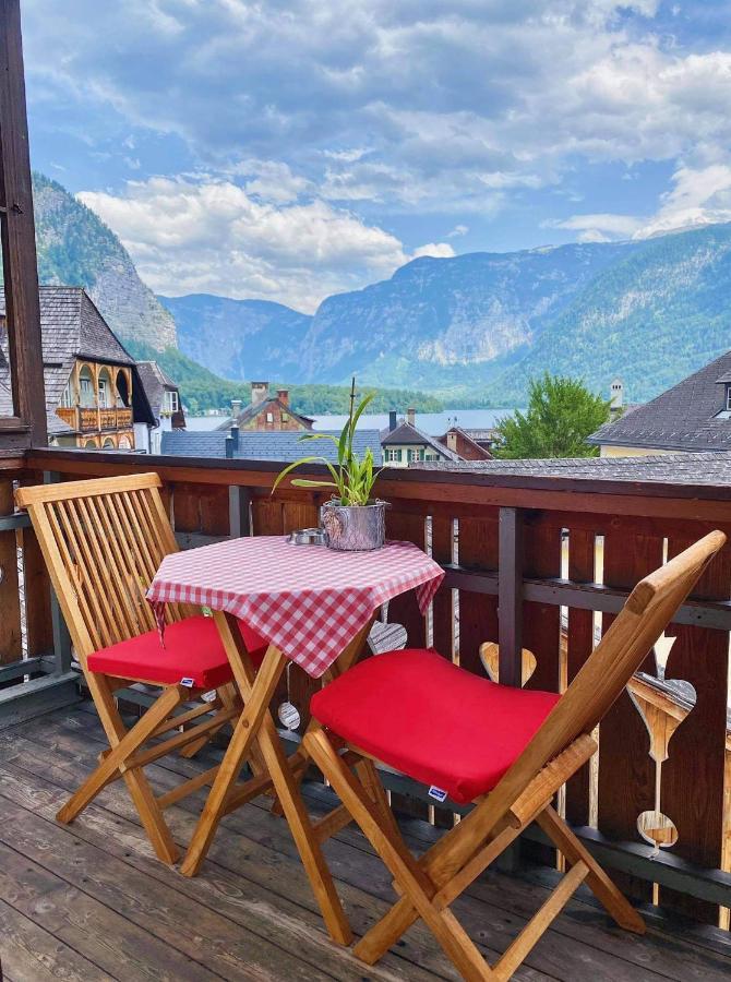 Pension Leopoldine Acomodação com café da manhã Hallstatt Exterior foto