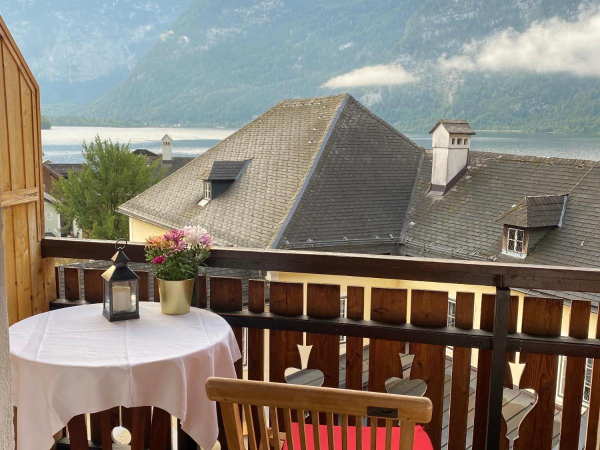 Pension Leopoldine Acomodação com café da manhã Hallstatt Exterior foto